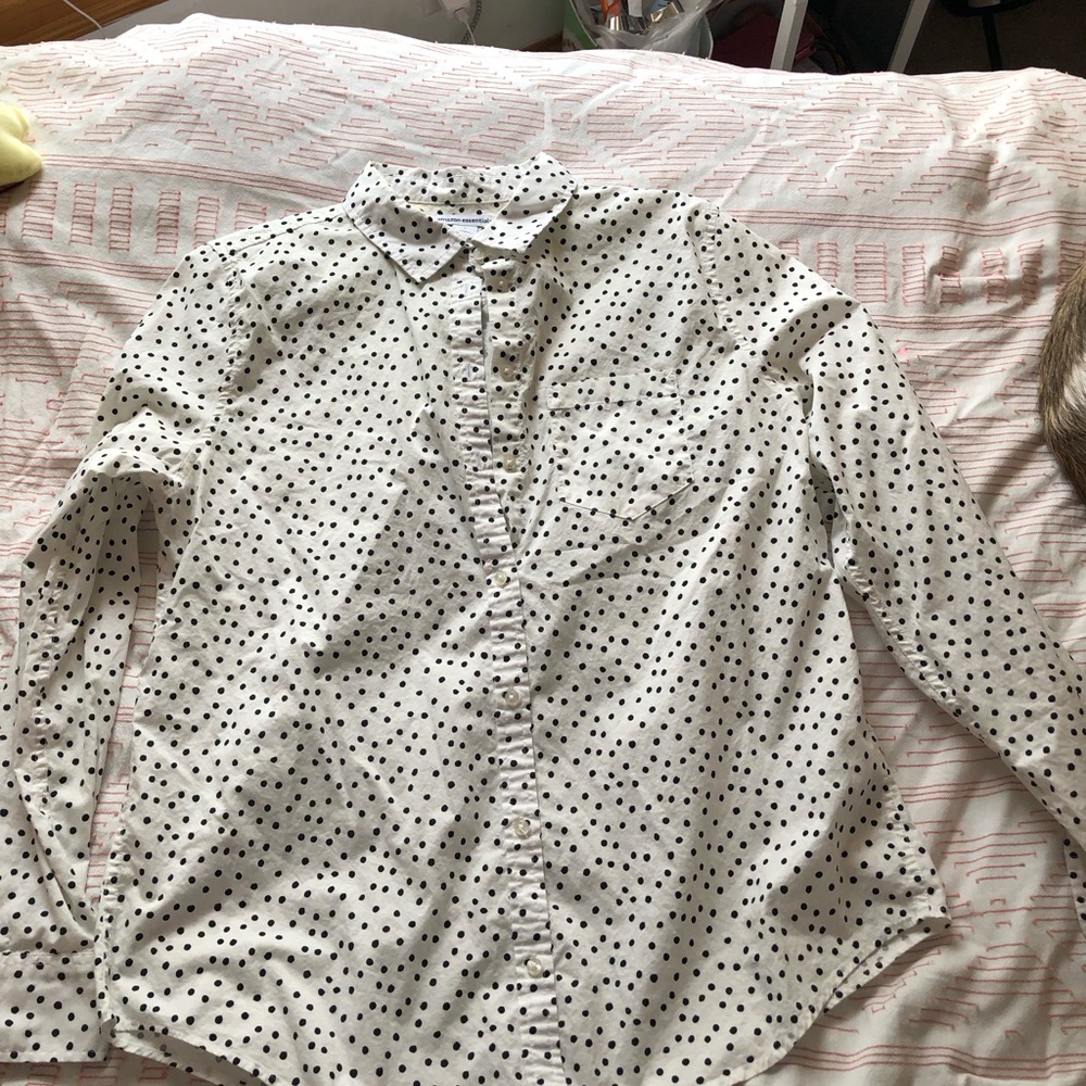 Amazon Essentials White and Black Polka Dot Shirt